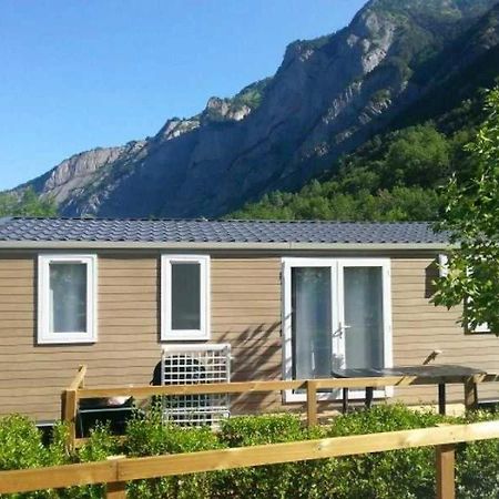 Camping 5 Etoiles - Piscine - Eeceff Le Bourg-d'Oisans Luaran gambar