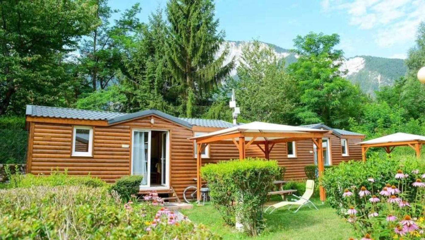 Camping 5 Etoiles - Piscine - Eeceff Le Bourg-d'Oisans Luaran gambar